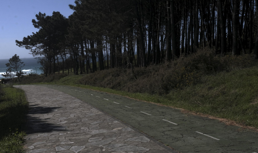 El Concello de Ares organiza cinco rutas de senderismo por diversas zonas de Galicia