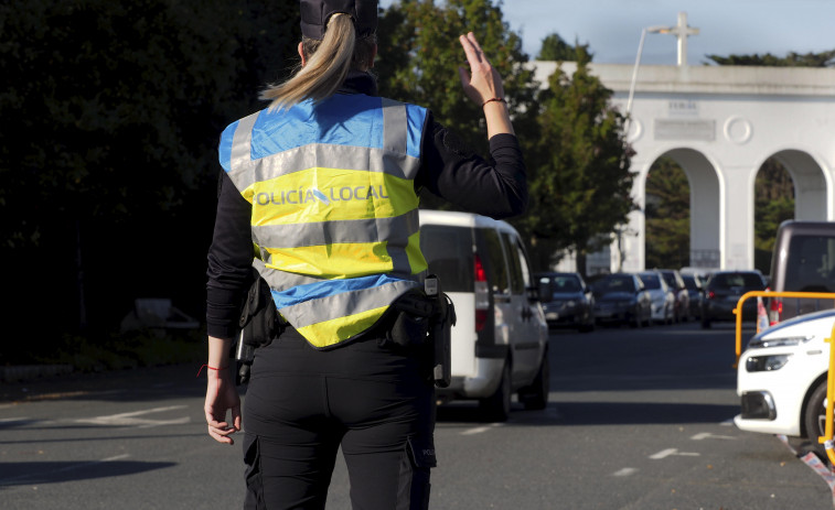 Cinco concellos de la zona refuerzan sus plantillas de la Policía Local