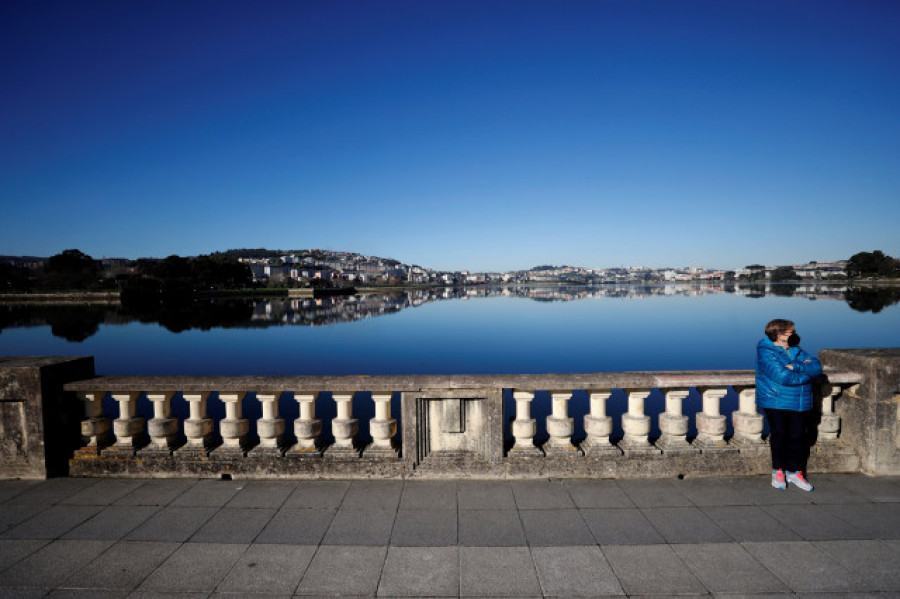 Galicia roza los 76.000 casos activos de covid al repuntar los contagios por encima de 6.600