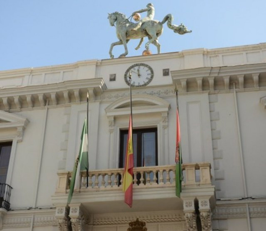 Fallece un exconcejal del PSOE en Granada tras ser víctima de un atraco en la calle