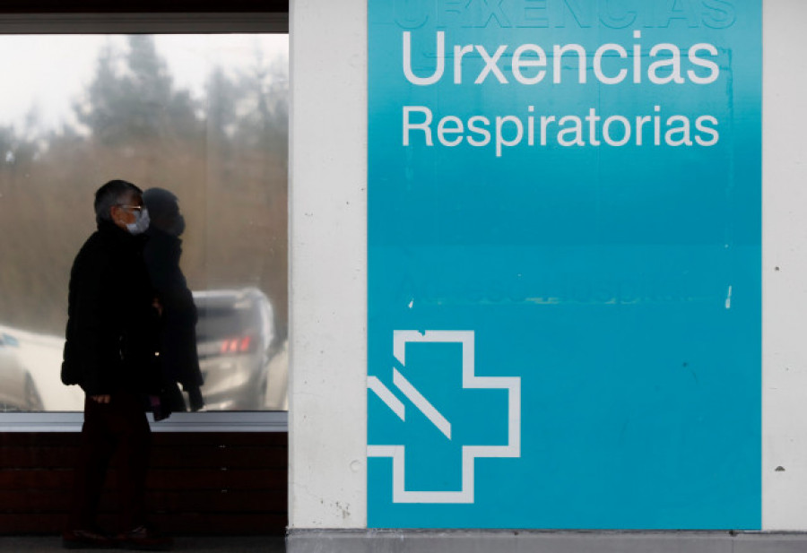 Los  hospitales gallegos viven una sobrecarga "mayor de lo habitual" en urgencias