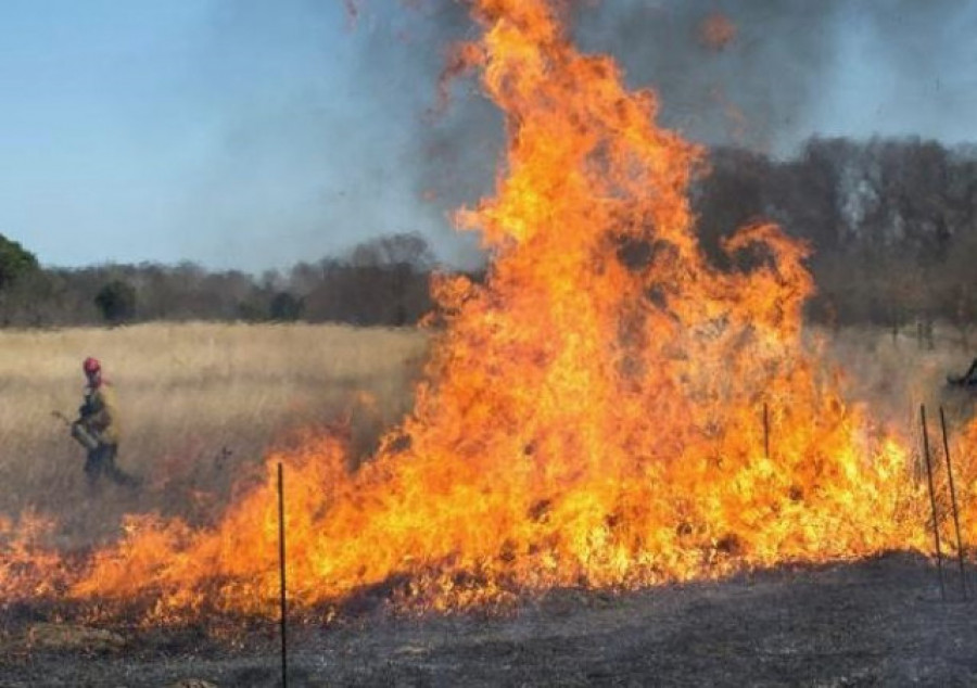 La Xunta prohíbe las quemas agrícolas a partir del sábado