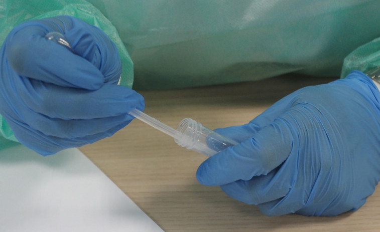 La pandemia de coronavirus se estabiliza en torno a 3.000 casos activos