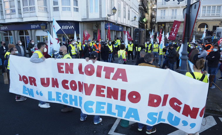 El BNG lleva al Parlamento de Galicia el conflicto laboral de Leche Celta en Pontedeume