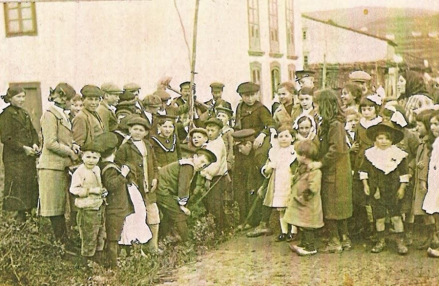 Un grupo de vecinos de Fene  quiere recuperar fotos históricas de la zona