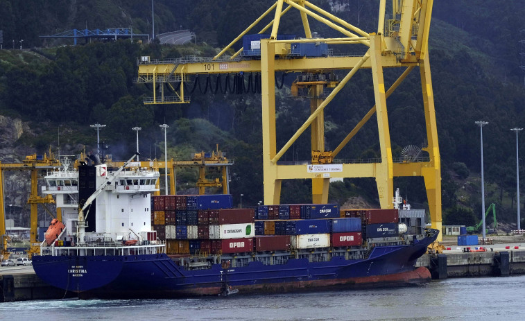 El Puerto de Ferrol inició el año un 30% por encima del mismo mes de 2021