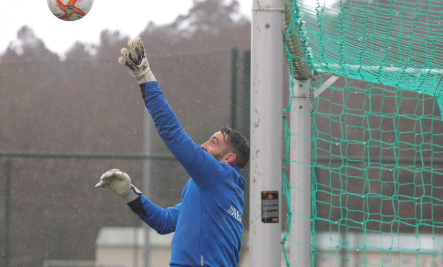 Mackay avanza en su recuperación y apunta al Racing de Ferrol