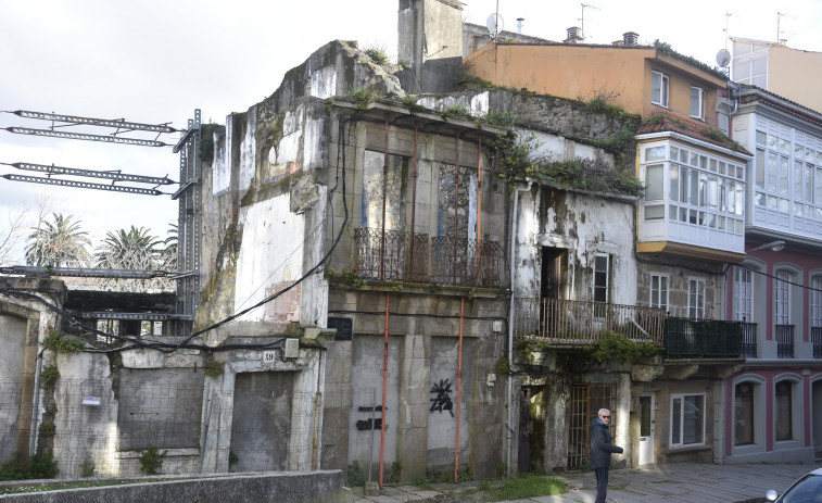 El ejecutivo aparca el proyecto para la casa de Carvalho Calero