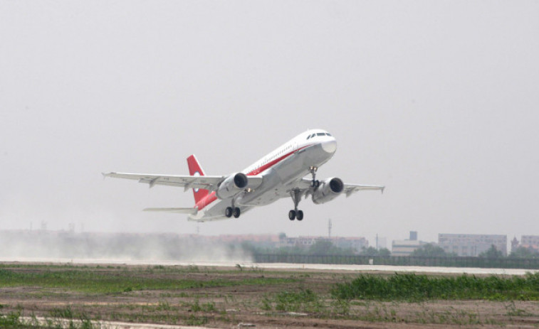 Un avión con más de 130 personas a bordo se estrella en el sur de China