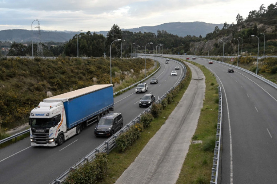 El Gobierno aumenta los tiempos de conducción por el paro de los transportistas