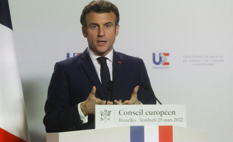 La campaña francesa comienza con prudencia y Macron como favorito