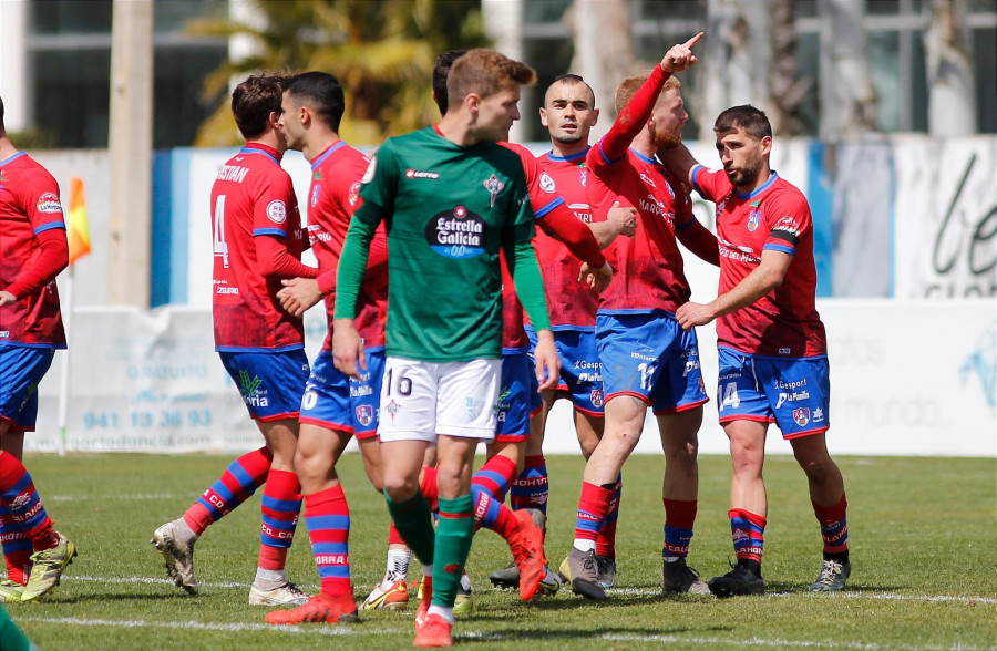 El Racing se asienta en la zona de playoff tras empatar ante el Calahorra