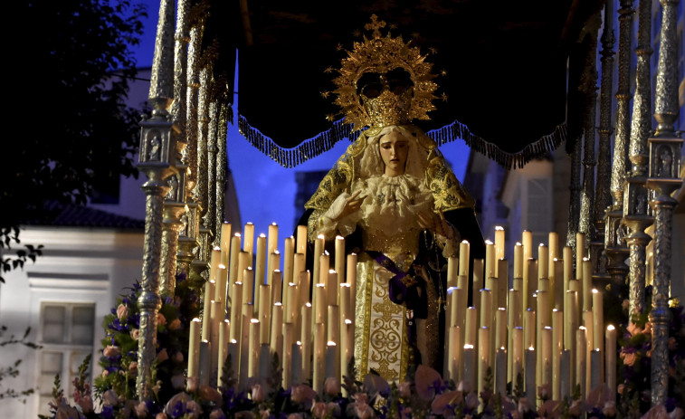 La Semana Santa se acerca a los días centrales en una tarde con dos procesiones