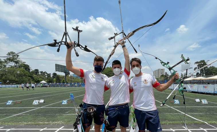 Castro y Alvariño, oro y plata en Málaga y pase a la selección