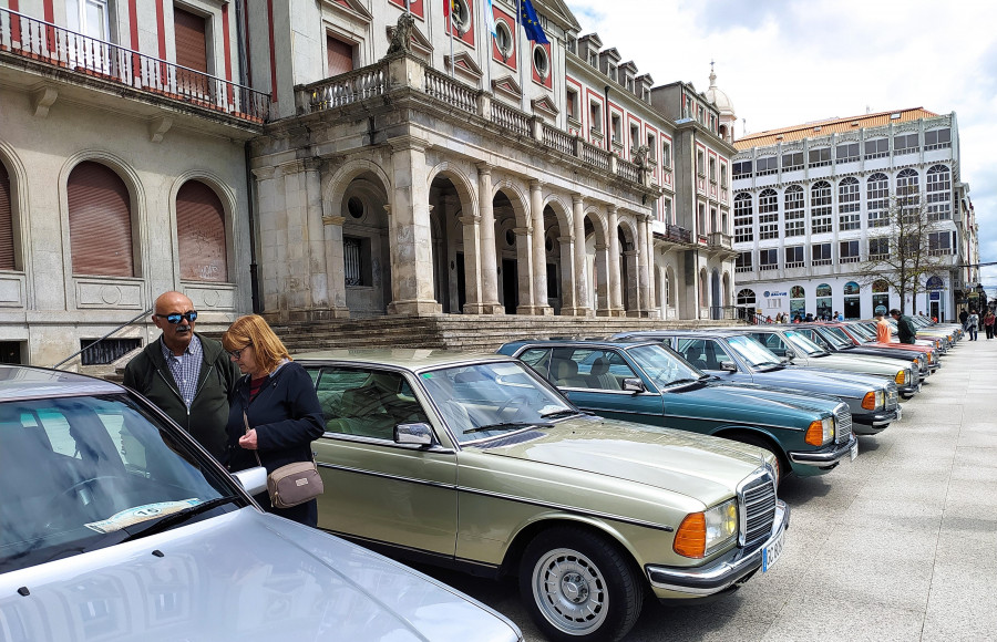 Coches y ropa de segunda mano para complementar el domingo