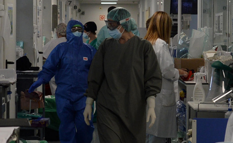Los pacientes ingresados con covid vuelven a superar los 70, con dos en la UCI