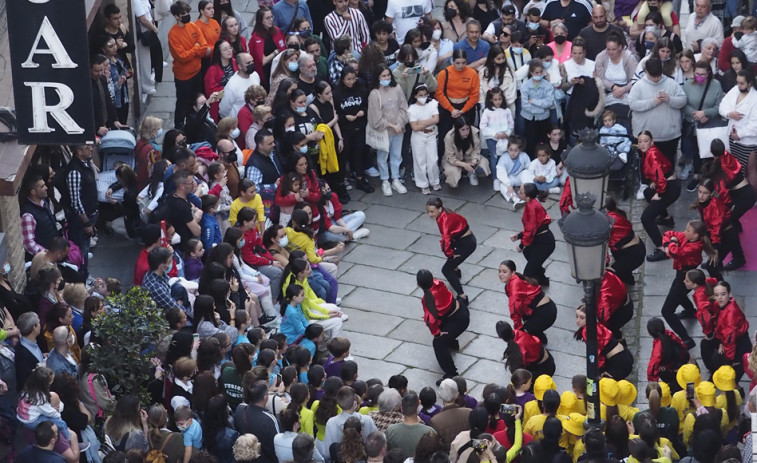 Ferrol celebra la moda y el comercio local con su primera Fashion Night tras la pandemia de covid