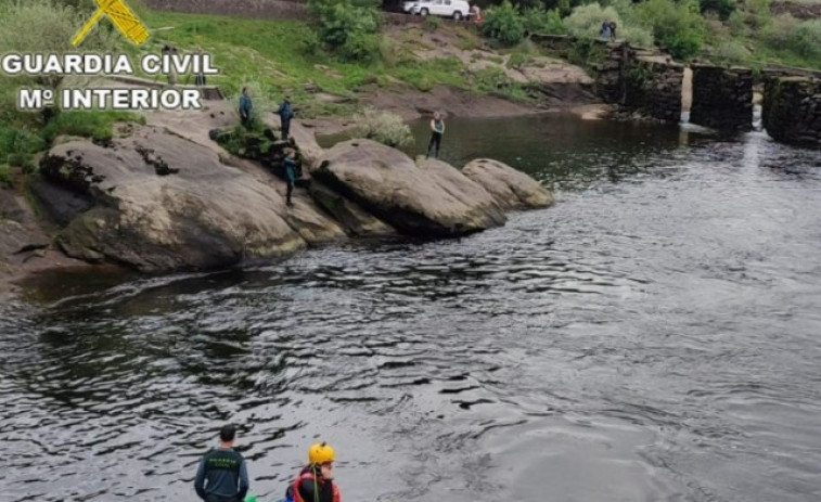 Hallan el cadáver de un hombre de avanzada edad flotando en el Miño a su paso por Arbo