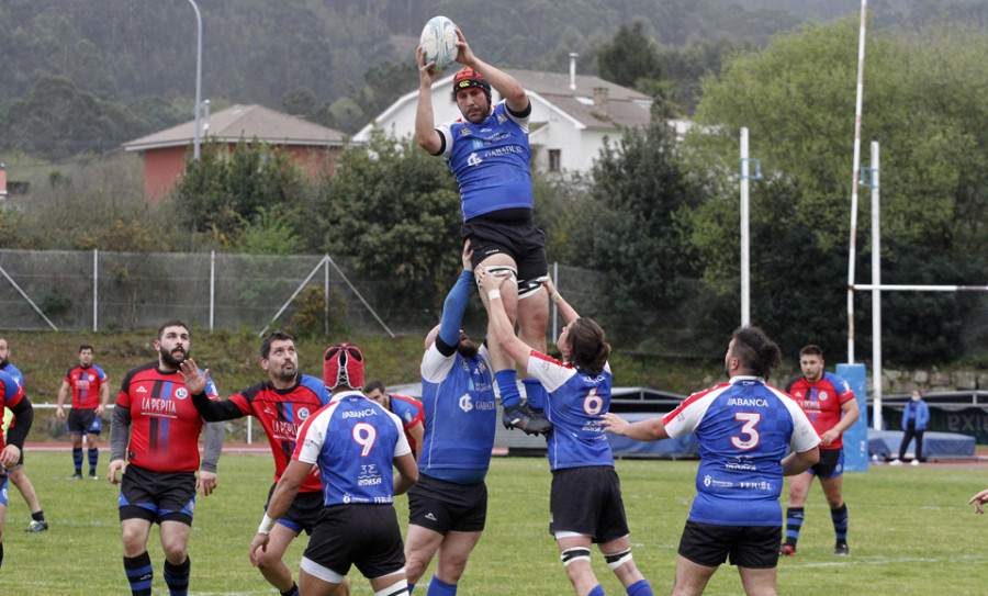 El Rugby Ferrol también gana en el “exilio” ourensano