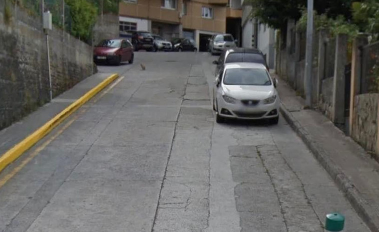 Pontedeume inicia hoy la renovación del pavimento en la calle Torrente Ballester