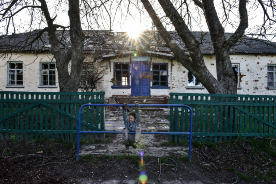 Ucrania se enfrenta a un desafío educativo con muchas escuelas cerradas