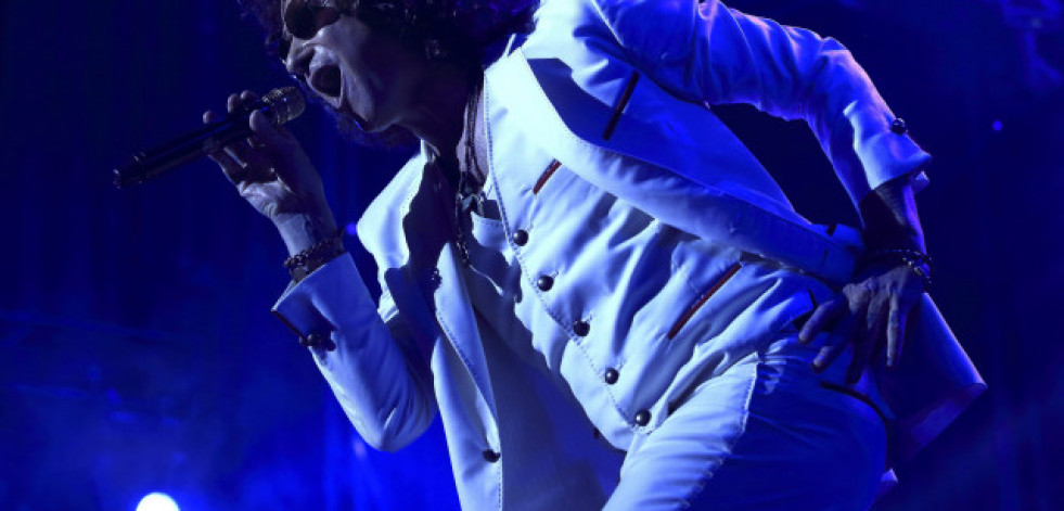 Enrique Bunbury cancela su gira y anticipa su retirada