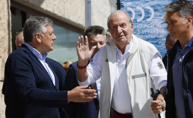 El rey Juan Carlos reaparece en el Náutico de Sanxenxo