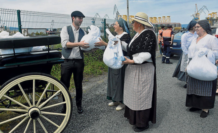 En ruta para recordar la labor que las lavandeiras de Fene hacían para los “señoritos” de Ferrol