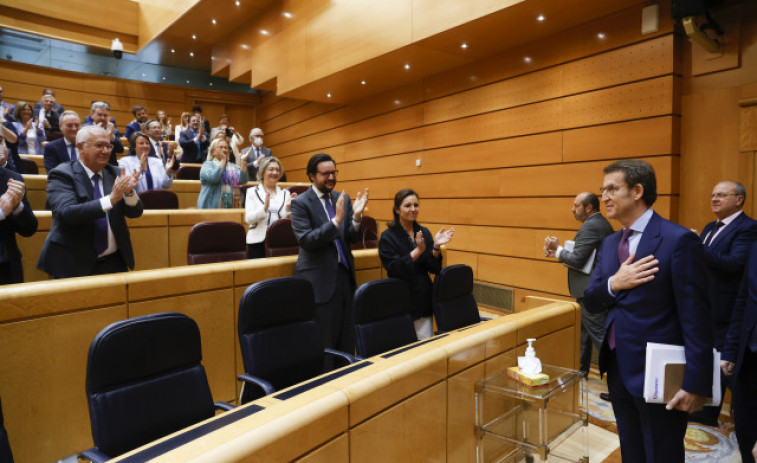 Feijóo toma posesión de su escaño como senador de Galicia