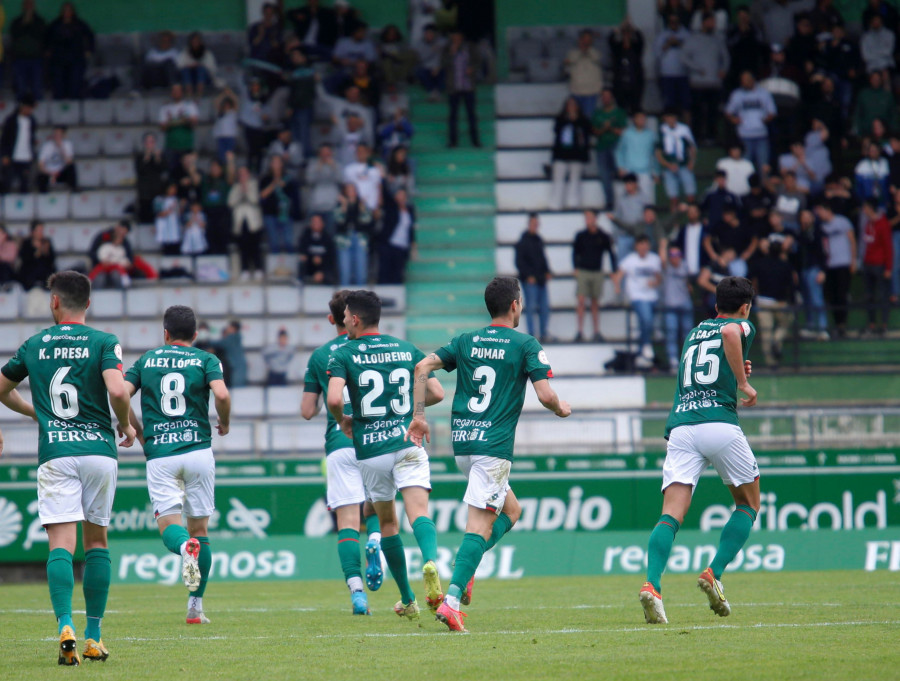 La Xunta exige a la Federación que el Racing se juegue el ascenso en su campo