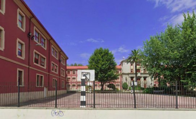 Profesores refuerzan la protección de dos alumnos de un IES de Ferrol, amenazados por otro estudiante que fue expulsado