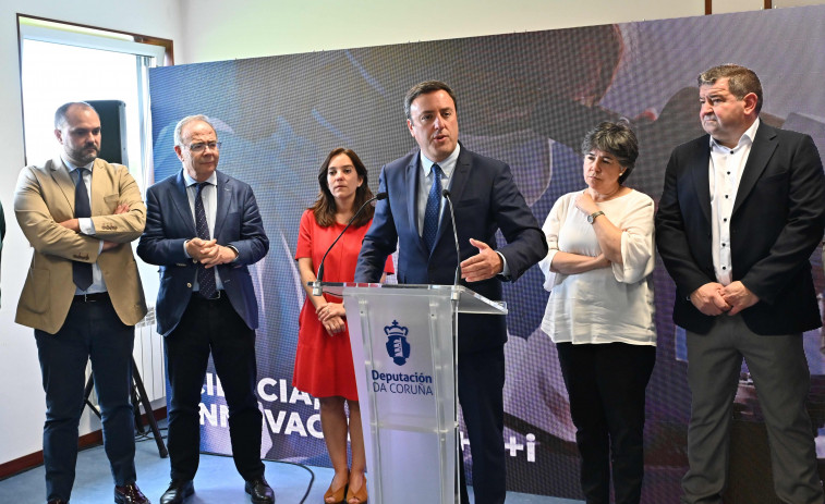 Formoso inaugura en A Capela el centro “Next Deputación” de gestión de fondos europeos