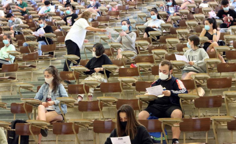 La Selectividad congregará a 12.661 alumnos en Galicia a partir del martes, 300 menos que en junio del año pasado