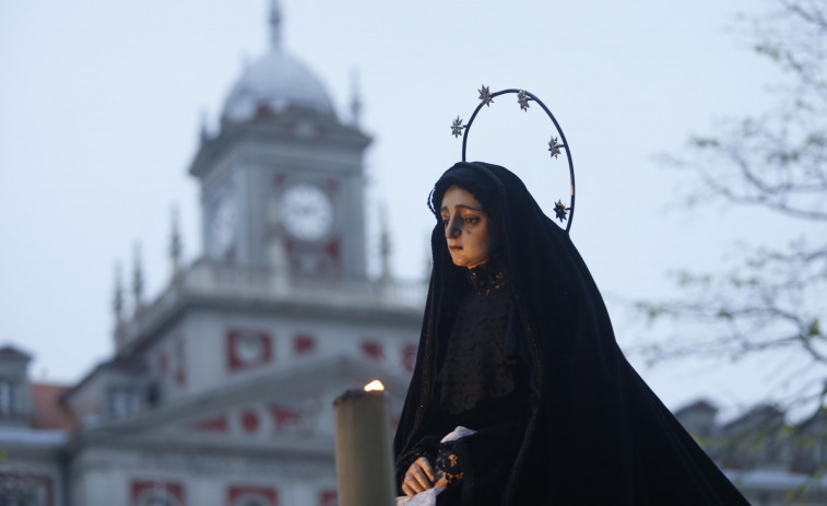 La Cofradía de las Angustias prepara la coronación de su imagen titular este domingo