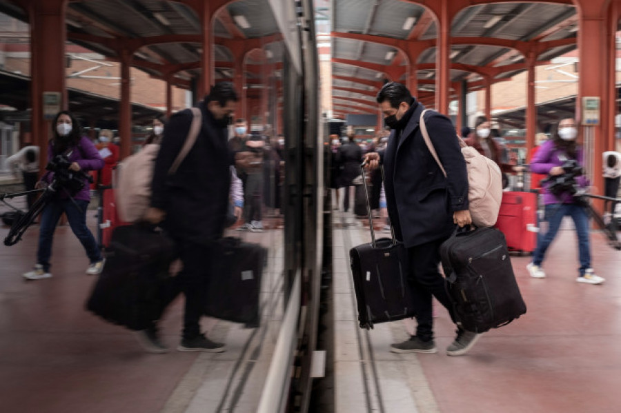 El AVE propicia la subida en un 185% del número de viajeros de tren en Galicia