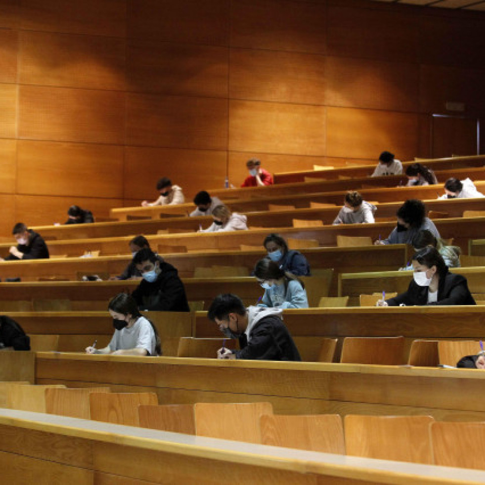 Los alumnos de Galicia consiguen la quinta nota más baja en selectividad del Estado, con un 6,87 de media