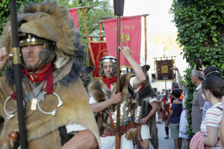 Miles de personas disfrutan del Arde Lucus en Lugo