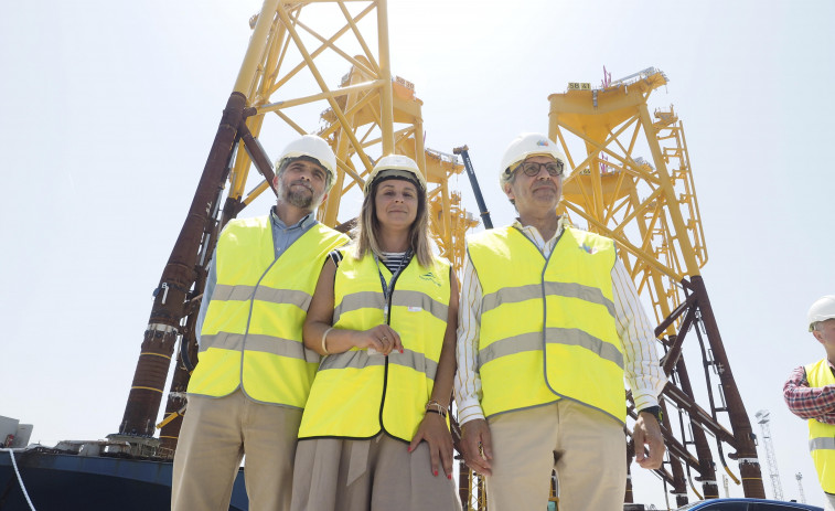 Navantia despide las primeras “jackets” del parque de Saint Brieuc