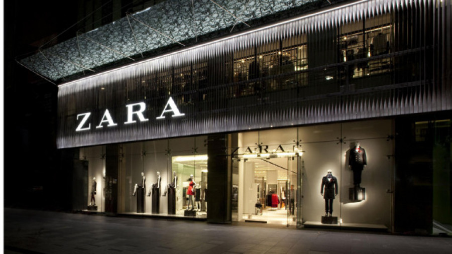 Inditex y El Corte Inglés arrancan sus rebajas este sábado en tienda, en Internet