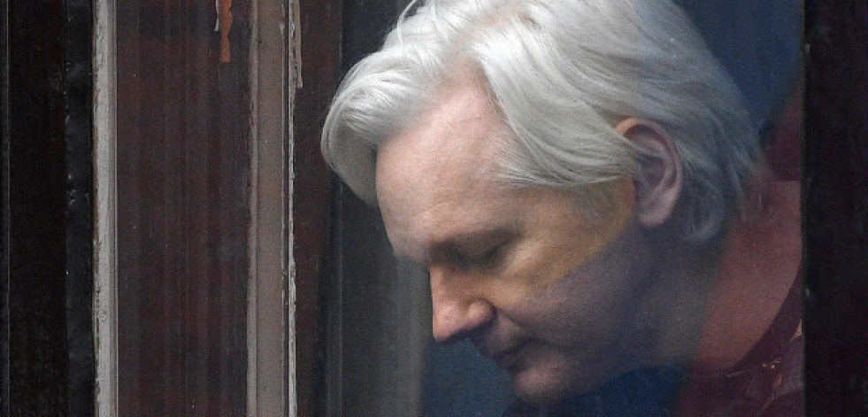 Assange tendrá que esperar para saber si es extraditado a EE.UU. o puede recurrir