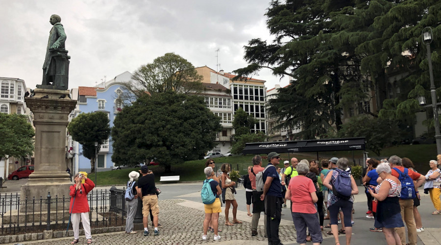 El Ferrol ilustrado se incluye por primera vez en las rutas turísticas de Renfe