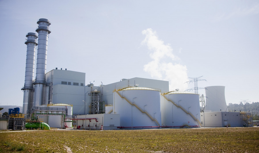 Iniciativa Empresarial del Noroeste critica que el cierre de la térmica de As Pontes "llega sin garantías de futuro"