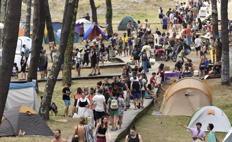 Folk en cada recuncho de Ortigueira