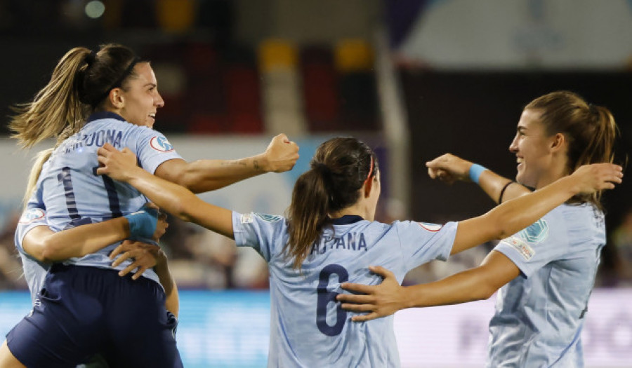 España se clasifica para cuartos de final gracias a Marta Cardona