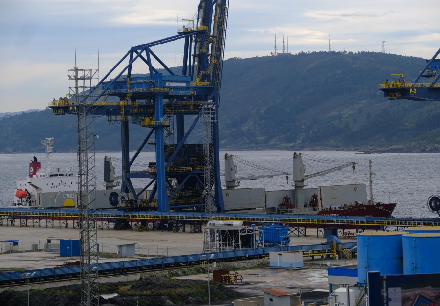 Ferrol cerró la primera mitad del año con el mayor crecimiento de los puertos de Galicia