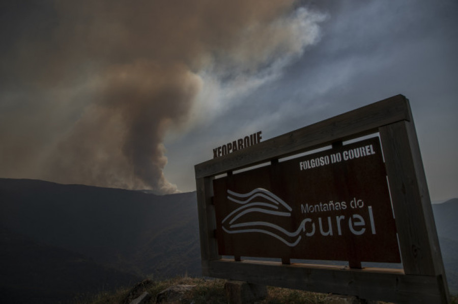 Controlado el gran incendio de O Courel que ha arrasado 11.100 hectáreas