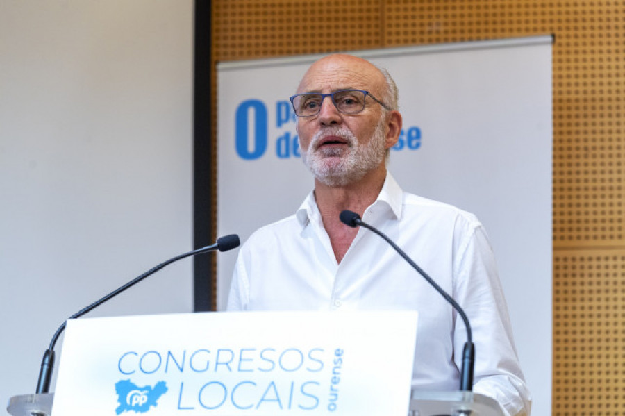 Manuel Cabezas deja el acta de concejal en Ourense tras no alcanzar la alcaldía