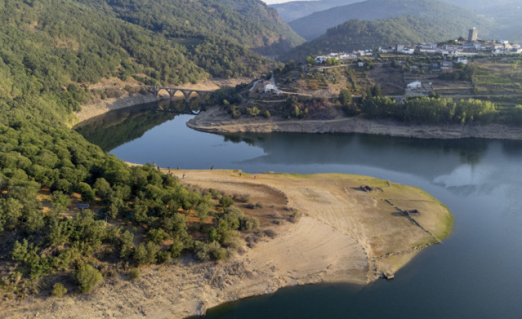 La sequía fuerza a autonomías y municipios a restringir el consumo de agua
