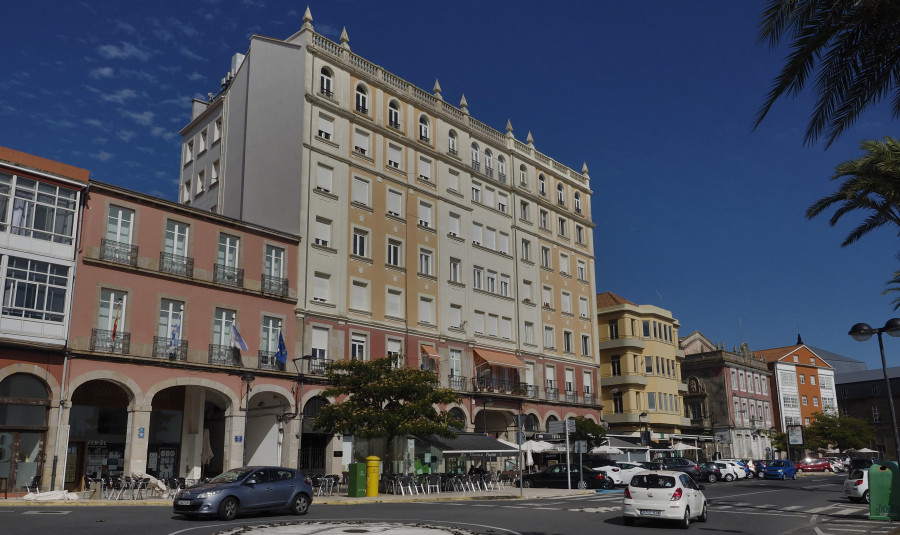 El coste de la vivienda se estanca en Ferrol durante el primer mes estival