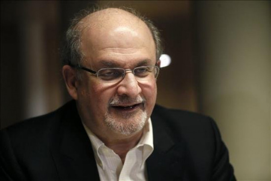 Varias figuras francesas piden el Nobel para el escritor Salman Rushdie